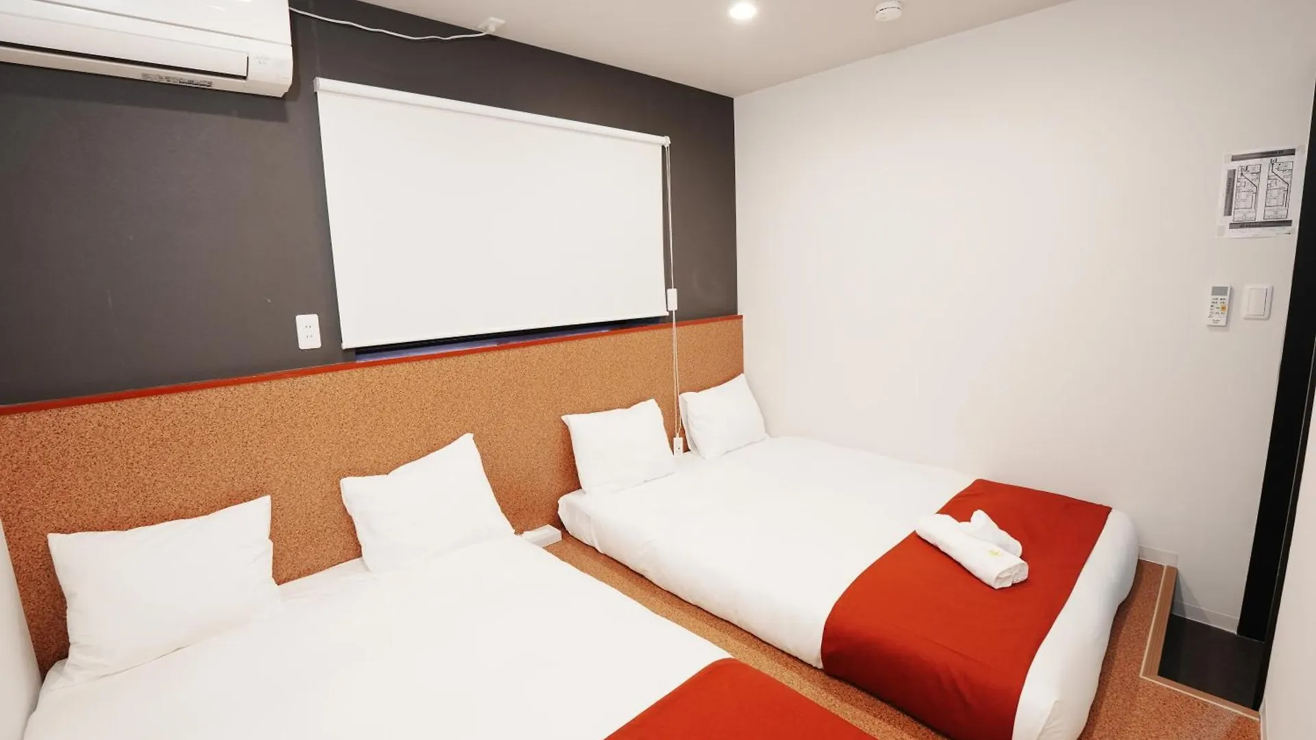 アパート Newly Opened, 3 Min Walk To Hanazonocho Subway Station, Large Flat! 3 Min Drive To Namba! 大阪市 日本