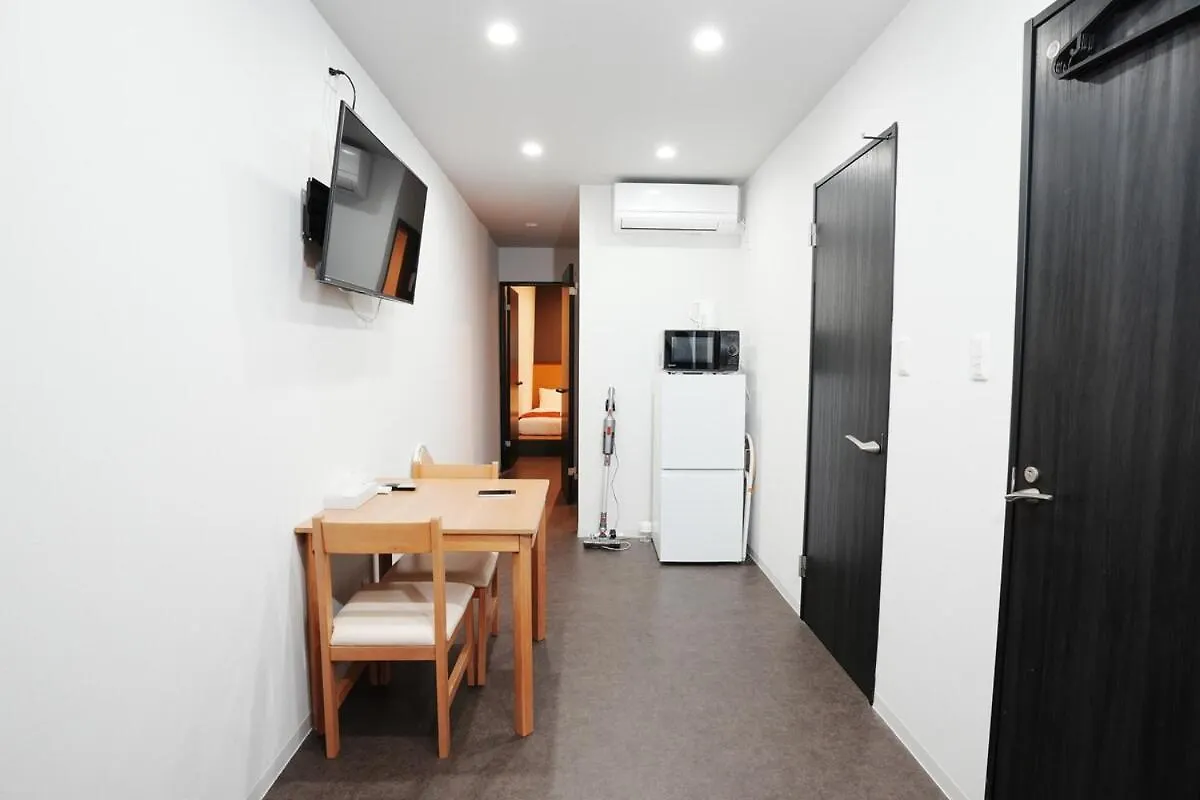 Newly Opened, 3 Min Walk To Hanazonocho Subway Station, Large Flat! 3 Min Drive To Namba! 大阪市 0*,
