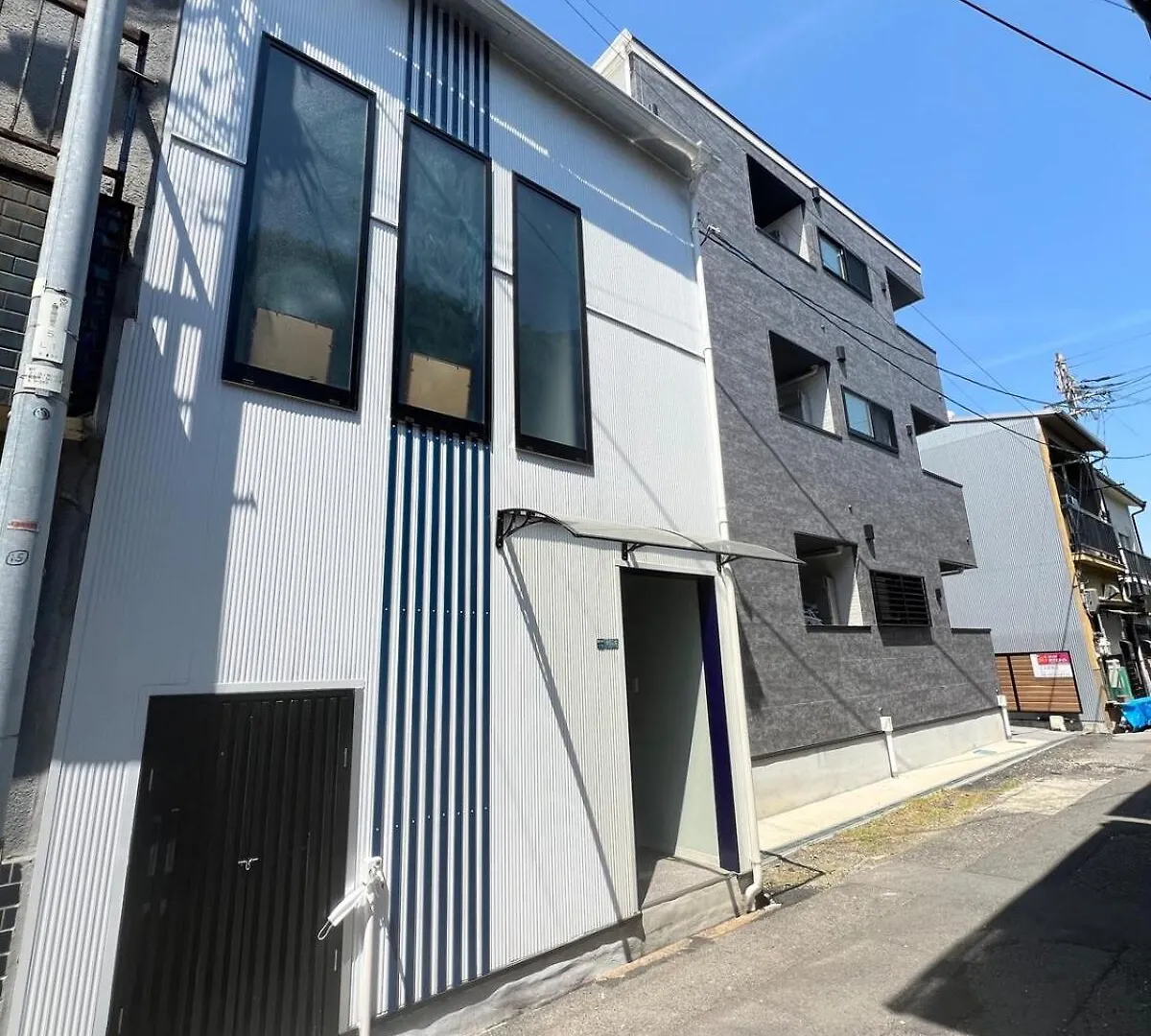 Newly Opened, 3 Min Walk To Hanazonocho Subway Station, Large Flat! 3 Min Drive To Namba! 大阪市